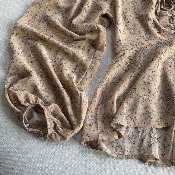 South Moon Under Promesa floral print peasant top - Picture 4 of 7